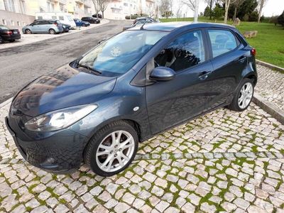 usado Mazda 2 mzr exelente citadino