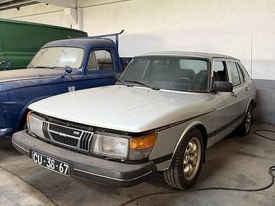 Usado Saab 900 100 HP (73 kW) 1982 Cinza
