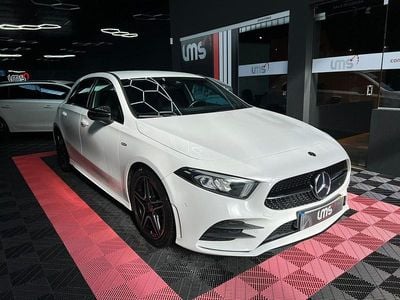 Usado Mercedes A180 AMG line 116 HP (85 kW) 2019 Branco
