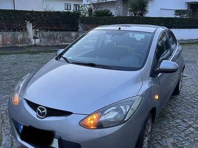 Usado 2009 Mazda 2 Sedan | € 4.800