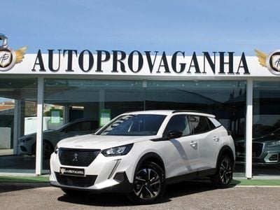 Branco Usado 2023 Peugeot 2008 Allure SUV | € 24.450 (Caro)