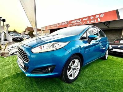 Azul Usado 2014 Ford Fiesta Citadino | € 9.990 (Preço elevado)