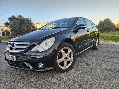 Usado Mercedes R320 224 HP (164 kW) 2008 Monovolume