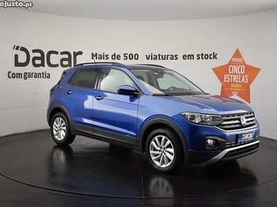 Usado VW T-Cross Life 95 HP (69 kW) 2022 Azul SUV