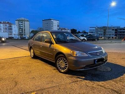 Usado 2002 Honda Civic Sedan | € 1.650 (Bom preço)