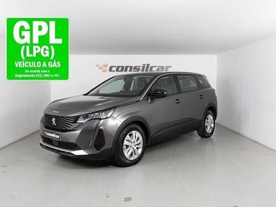 Cinza Usado 2022 Peugeot 5008 Allure Monovolume | € 24.980 (Preço justo)
