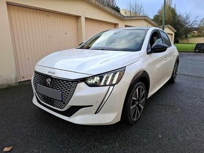 Usado Peugeot e-208 GT-line 100 kW (136 HP) 2020 Branco Citadino