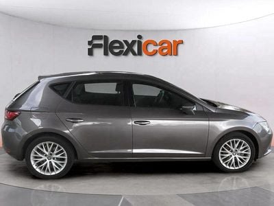 Cinza Usado 2015 Seat Leon Style | € 13.990 (Preço elevado)