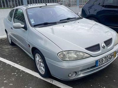 Usado 2000 Renault Mégane | € 1.399