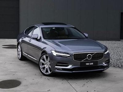 Cinzento Usado 2016 Volvo S90 Inscription Sedan | € 24.750