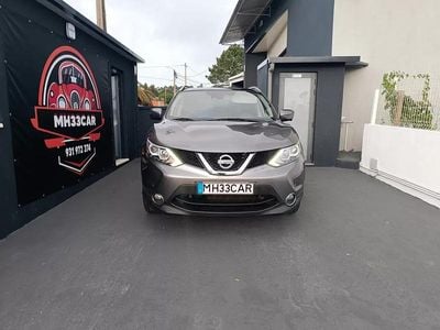 Cinza escuro Usado 2016 Nissan Qashqai Premium Edition SUV | € 12.500 (Preço justo)