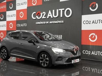 Cinzento Usado 2022 Renault Clio V | € 15.900 (Preço justo)
