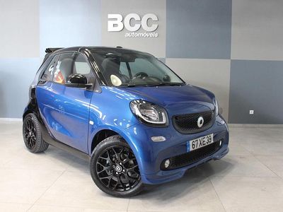 Azul Usado 2019 Smart ForTwo Cabrio Passion Cabrios | € 16.290