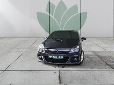 Usado Opel Astra GTC 150 HP (110 kW) 2010 Cinzento