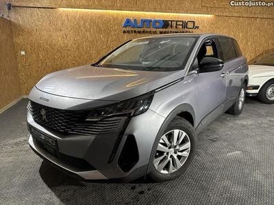 Usado Peugeot 5008 Active 130 HP (95 kW) 2021 Cinza SUV