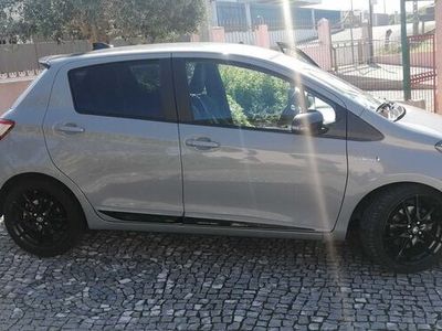 usado Toyota Yaris GR HIBRID - Veículo foi adquirido para