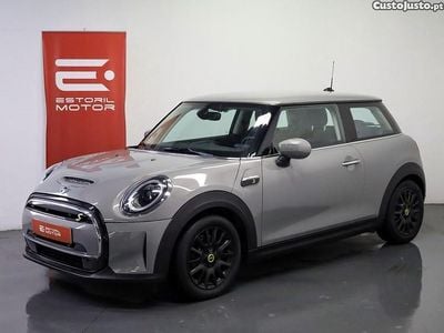 Usado Mini Cooper SE Classic 135 kW (184 HP) 2022 Cinza Citadino