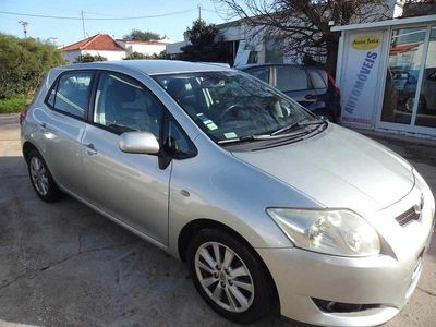 Usado Toyota Auris 90 HP (66 kW) 2008 Cinzento Citadino