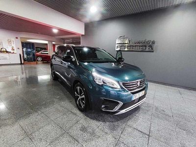 Azul Usado 2017 Peugeot 5008 | € 17.950 (Preço justo)