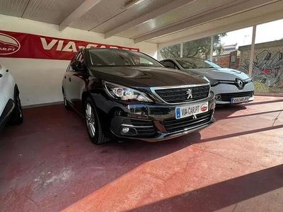 Usado Peugeot 308 SW Allure 130 HP (95 kW) 2018 Preto Carrinha