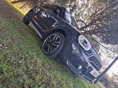 Usado Mini John Cooper Works Countryman 190 HP (139 kW) 2018 Cinza antracite SUV