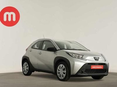 Cinzento Usado 2023 Toyota Aygo X-play Citadino | € 16.499 (Preço justo)