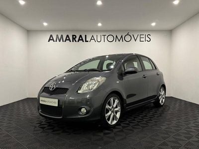 Cinza Usado 2008 Toyota Yaris Sport | € 10.900