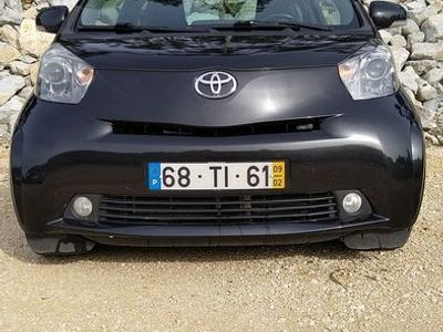 Toyota iQ