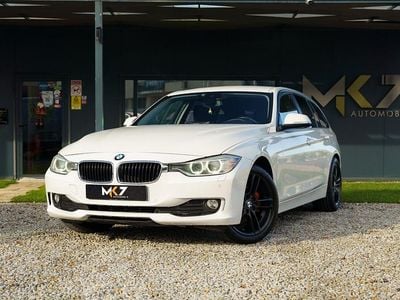 Branco Usado 2013 BMW 318 Sport Line Carrinha | € 13.990 (Preço justo)