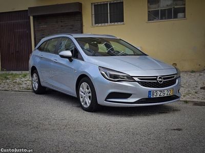 Usado Opel Astra Sport 110 HP (80 kW) 2016 Azul Carrinha