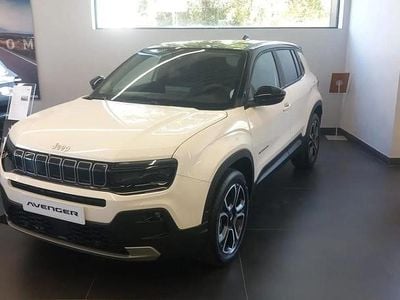 Branco Novo 2025 Jeep Avenger Altitude SUV | € 28.900 (Preço elevado)