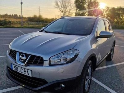 Usado Nissan Qashqai 106 HP (77 kW) 2010 Cinzento SUV