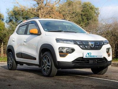Branco Usado 2021 Dacia Spring Comfort Plus Citadino | € 9.990 (Preço justo)