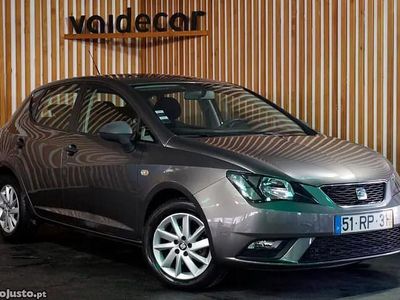 Cinza Usado 2016 Seat Ibiza Reference | € 9.250 (Preço justo)
