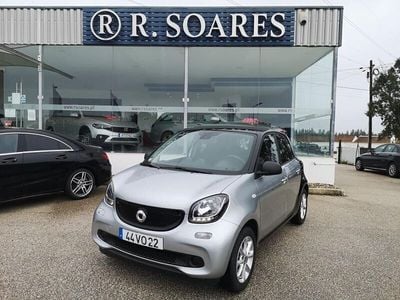 Cinzento Usado 2018 Smart ForFour Passion Citadino | € 14.900 (Caro)