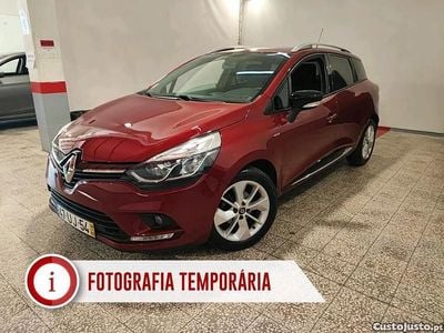 Vermelho Usado 2018 Renault Clio GrandTour LIMITED Carrinha | € 10.490 (Preço justo)