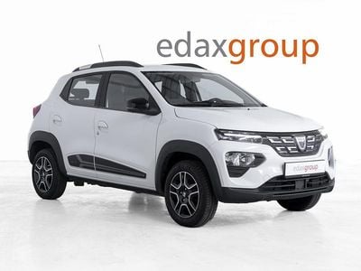 Branco Usado 2022 Dacia Spring Comfort Citadino | € 12.640 (Preço justo)