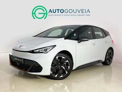 Branco Usado 2023 Cupra Born e-Boost Citadino | € 27.500 (Preço justo)