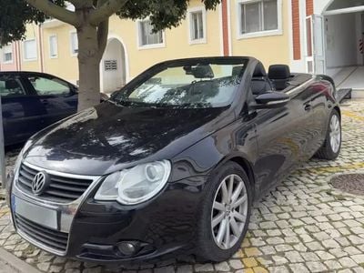 Usado VW Eos 160 HP (117 kW) 2009 Preto Cabrios