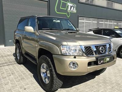 Usado Nissan Patrol 160 HP (117 kW) 2008 Bege SUV