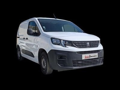 Branco Usado 2019 Peugeot Partner Monovolume | € 12.900 (Preço justo)