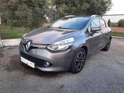 Cinzento Usado 2014 Renault Clio GrandTour Carrinha | € 8.400
