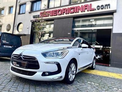 Usado Citroën DS5 200 HP (147 kW) 2013 Branco Citadino