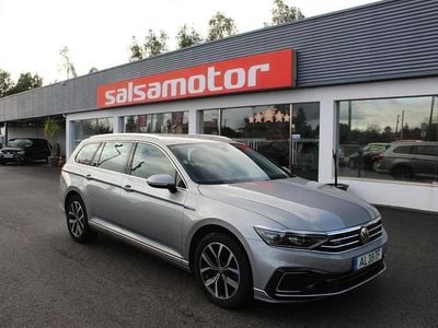Usado VW Passat 218 HP (160 kW) 2021 Cinzento Carrinha