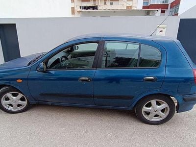 Usado 2001 Nissan Almera | € 1.200
