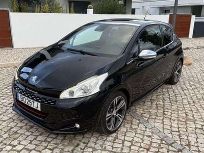 Preto Usado 2017 Peugeot 208 GTi Citadino | € 13.990