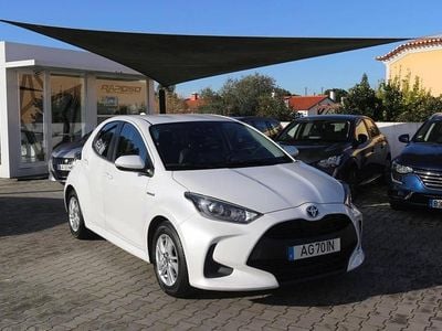 Branco Usado 2021 Toyota Yaris Hybrid | € 19.650 (Preço justo)