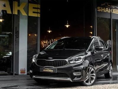 Usado Kia Carens EX 141 HP (103 kW) 2018 Cinza antracite Monovolume