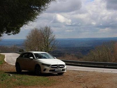 Usado Mercedes A250 218 HP (160 kW) 2021 Branco Citadino
