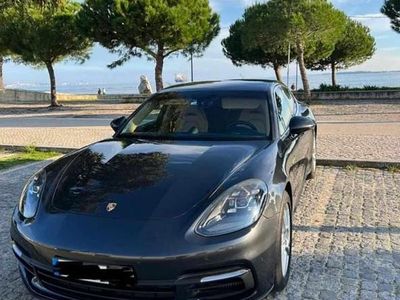Cinzento Usado 2018 Porsche Panamera Citadino | € 69.000 (Preço elevado)